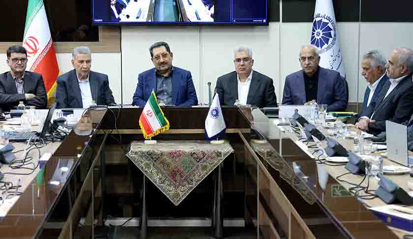اتابک: سیاست‌های تجاری نسبت به سیاست‌های ارزی، ارجحیت دارد