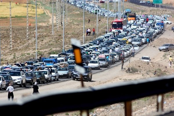 مرکز مدیریت راه ها: جاده‌های چالوس و هزار و آزادراه شمال به تهران یک طرفه شدند