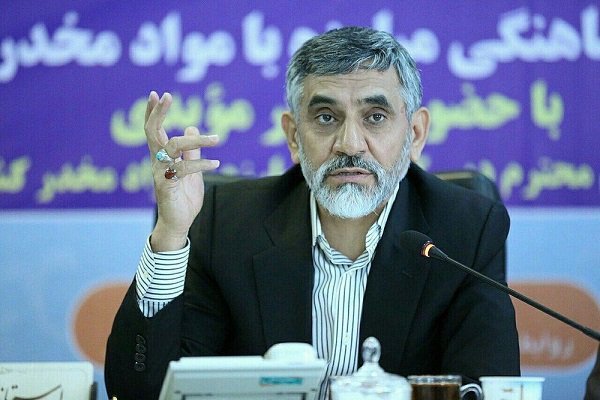 رئیس ستاد مبارزه با قاچاق کالا و ارز خبر داد: رشد ۶۸ درصدی کشف قاچاق کالا در سال گذشته