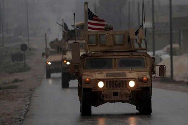 یکی از شیوخ عشایر دیر الزور: آمریکا برای ترساندن عشایر سوریه دست به دامن «برادلی» شد