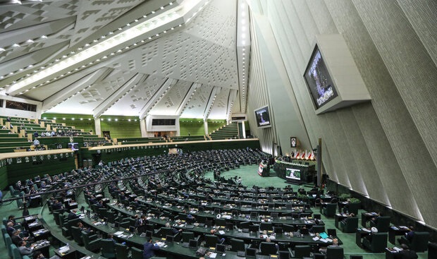 مشکلات زعفران کاران در مجلس بررسی شد