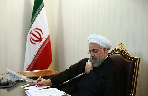 روحانی در گفتگو با وزیر نیرو: برنامه‌ها به نحوی باشد که شاهد مشکلاتی برای تامین آب نباشیم