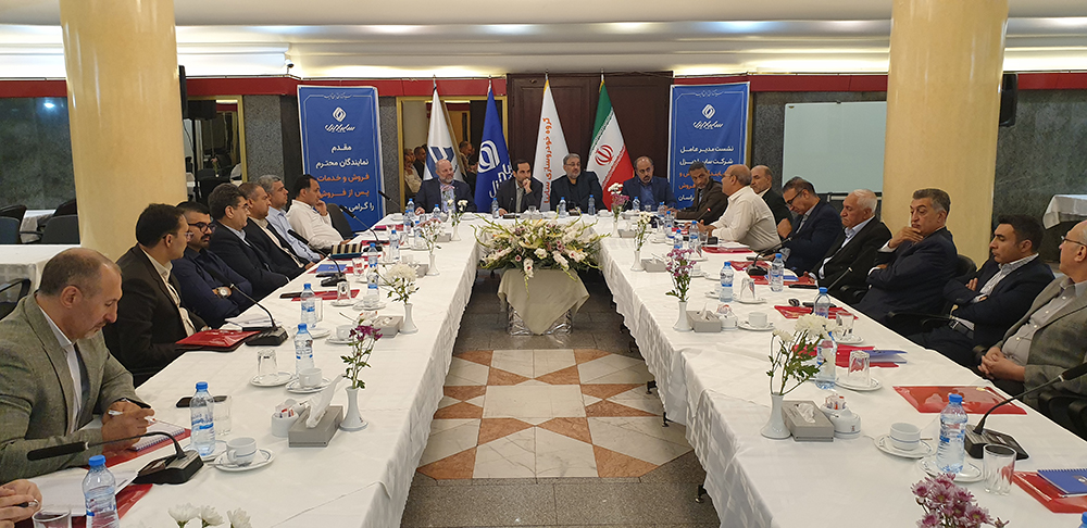 برگزاری نشست هماندیشی و تعامل مدیرعامل شرکت سایپادیزل با نمایندگیهای استان خراسان رضوی برگزاری نشست هماندیشی و تعامل مدیرعامل شرکت سایپادیزل با نمایندگیهای استان خراسان رضوی